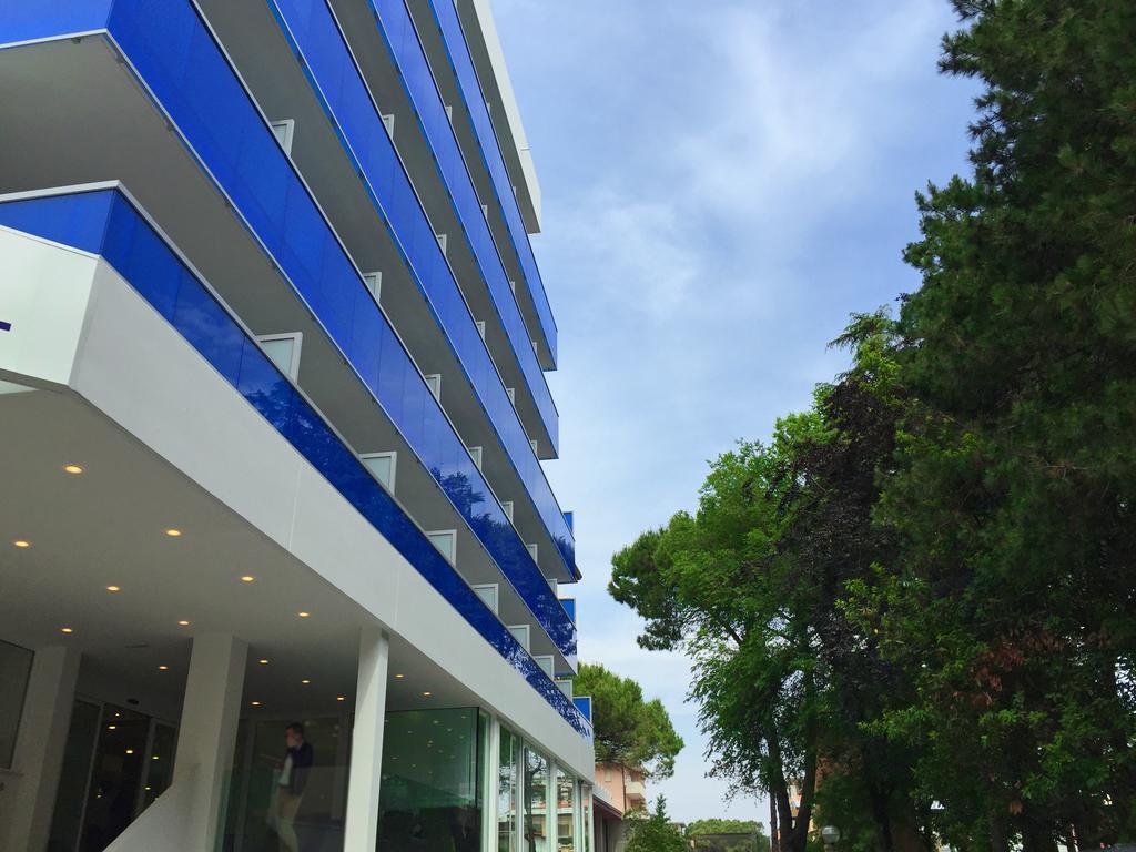 Hotel Montreal 비비오네 외부 사진