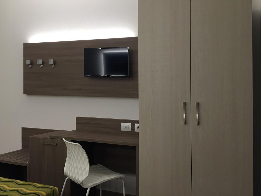 Hotel Montreal 비비오네 외부 사진