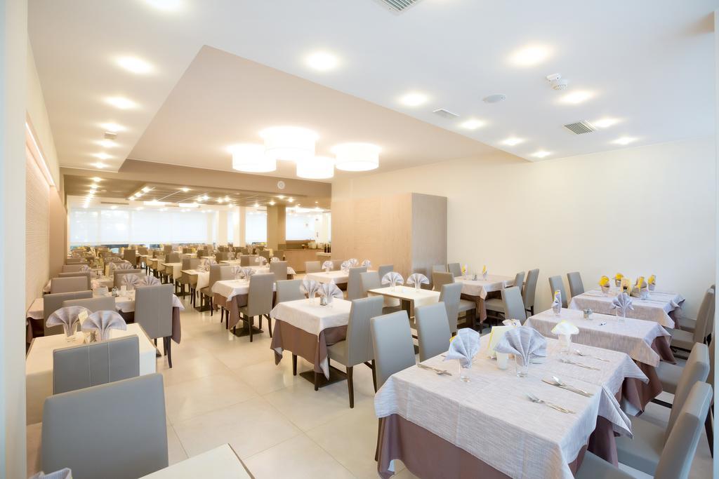Hotel Montreal 비비오네 외부 사진
